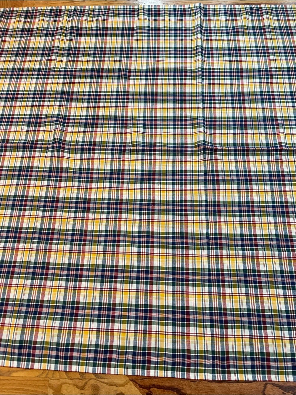 Vintage Madras Plaid large cotton blend tablecloth 93” x 59” EUC Picnic BBQ